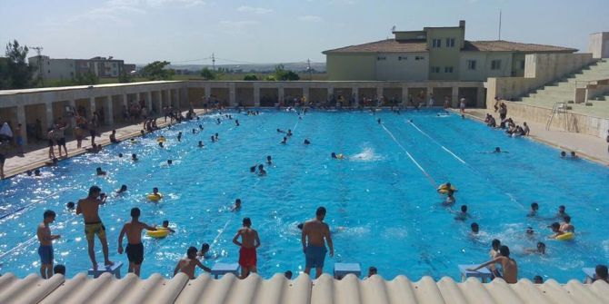 Batman’da Vatandaşlar Olimpik Yüzme Havuzuna Akın Ediyor