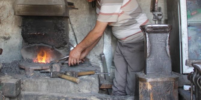 Bıçakçılardan Bin 400 Derece Sıcağa ’Leğenli’ Çözüm