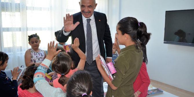 Milletvekili Ilıcalı’dan Miniklere Anlamlı Ziyaret