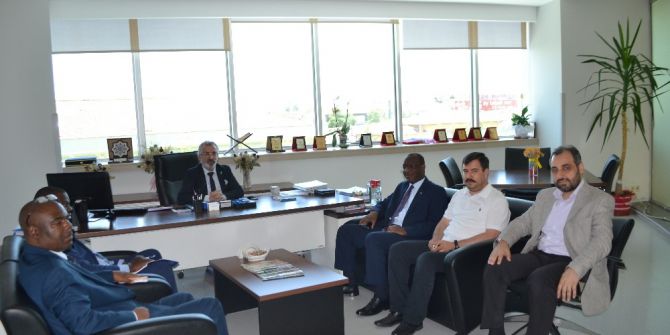 Zambiya Büyükelçiliği’nden Medicana’ya Ziyaret