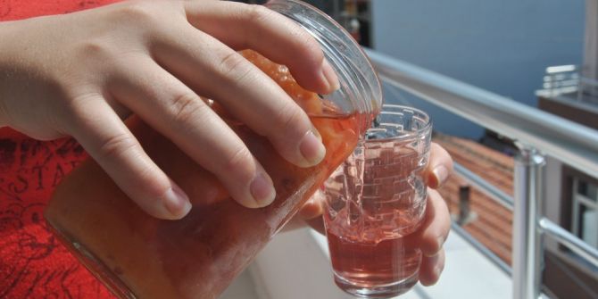 Yaz Mevsiminin Vazgeçilmezi Erik Kompostosu