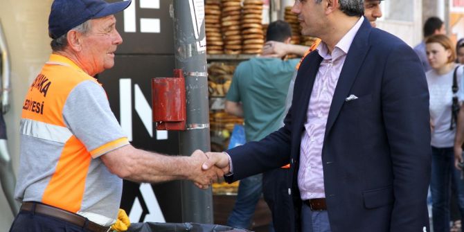 Karşıyaka’nın Fahri Polisleri
