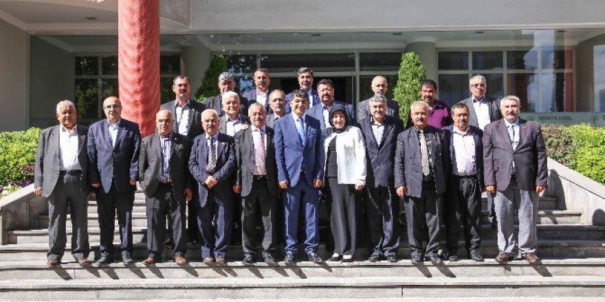 Fadıloğlu, Muhtarları Ağırladı