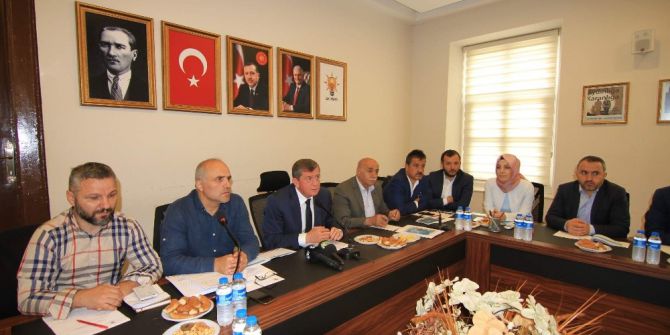 Ak Parti İl Başkanı Revi Basınla Buluştu