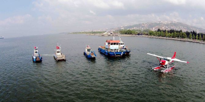 İzmit Körfezi’nde 7/24 Çevre Denetimi Sürüyor