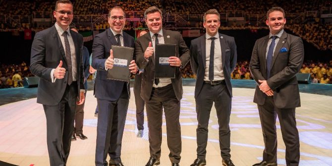 Qnet, Manchester City Sponsorluğunu 3 Yıl Daha Uzattı