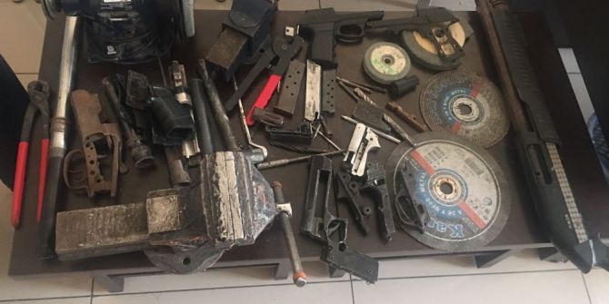 Yasadışı Silah Üretimi Ve Satışı Yapan Şahıslara Operasyon