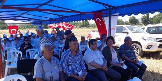 Çan Karakoca Köyünde Arpa Tarla Günü Yapıldı