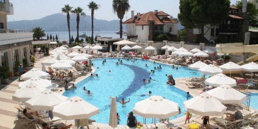 Kamuda İzin Yasağının Kalkması Turizmcileri Sevindirdi