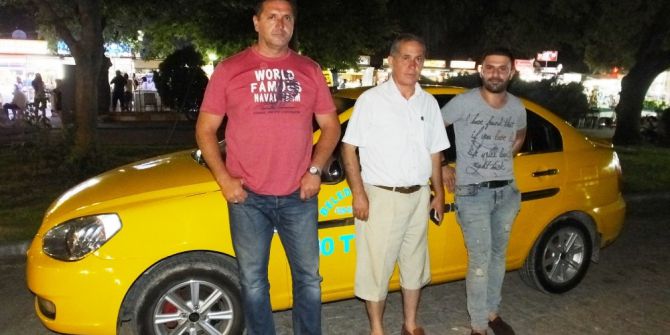 Burhaniyeli Taksicilerin Sahil Nöbeti