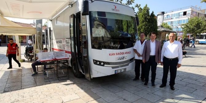 Başkan Subaşıoğlu’ndan Kan Bağışı