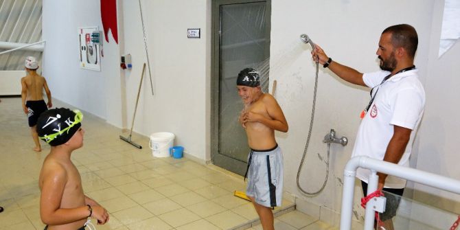 Başkan Ayaz’dan Öğrencilere Yaz Tatili Hediyesi