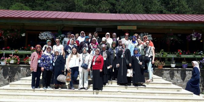 Bozüyük Belediyesi’nin Bolu Abant Gezileri Başladı