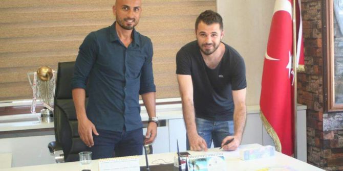 Tuzlaspor Osman Fırat’ı Transfer Etti