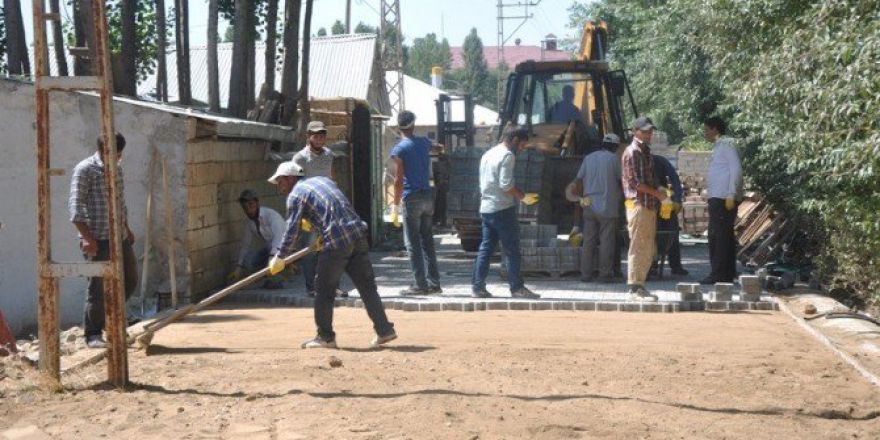 Erciş Belediyesi’nden Hummalı Çalışma