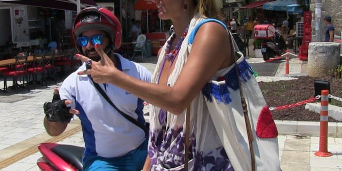 Tuğba Özay’ın Hızına Yetişilmiyor