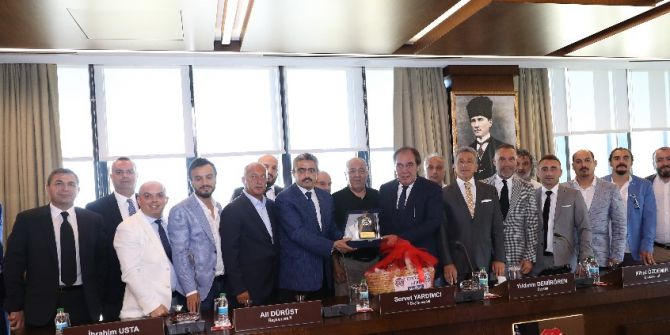 Kulüplerden Başkan Demirören’e Ziyaret