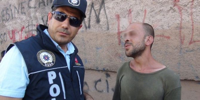 Uyuşturucu Bağımlısından Şok Sözler: “Annemin Ekmek Parasıyla Aldım, İçmezsem Ölürüm”