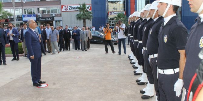 Vali Karahan Denizli’de Göreve Başladı