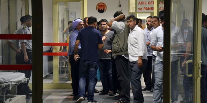 Aile Arasındaki Silahlı Kavgada Komşular Yaralandı