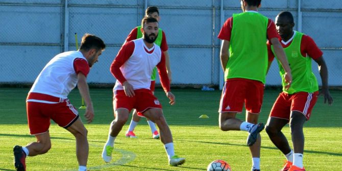 Sivasspor’da Yeni Sezon Hazırlıkları Sürüyor