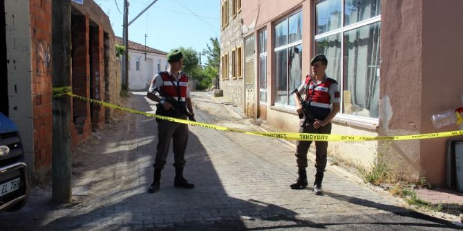 103 Yıl Sonra Patlayan Top Mermisinden Öldü