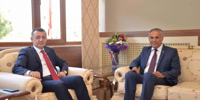 Başkan Yaman’dan Vali Büyükakın’a Ziyaret