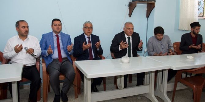 Vali Zorluoğlu’ndan Erdemir Ailesine Taziye Ziyareti