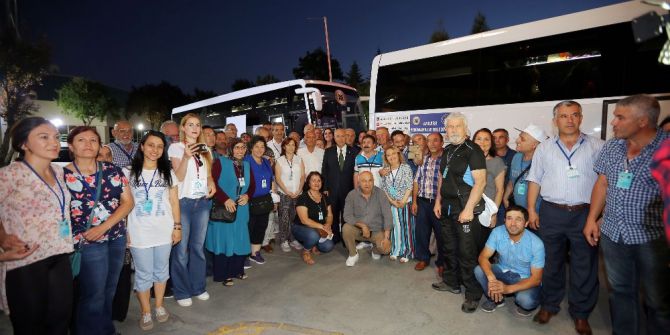 Başkan Yaşar, Yenimahallelileri Çanakkale’ye Uğurladı