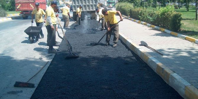 İbb’den İstanbul’un İlçelerine 150 Milyon Tl’lik Asfalt Yardımı