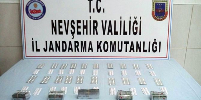 Suriyeli Şahsın Evinden 949 Adet Uyuşturucu Hap Ele Geçirildi