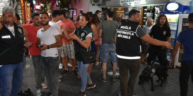 Eğlencenin Merkezine Uyuşturucu Denetimi