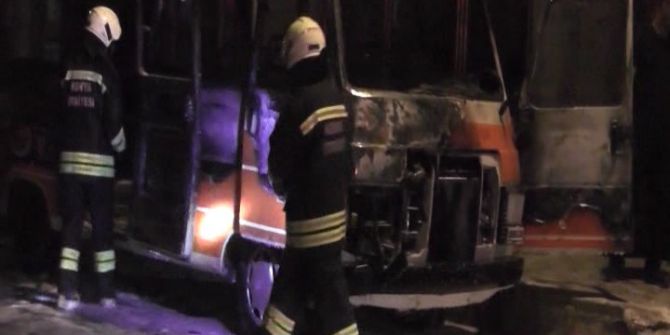 Ekmek Teknesi Gözünün Önünde Yandı