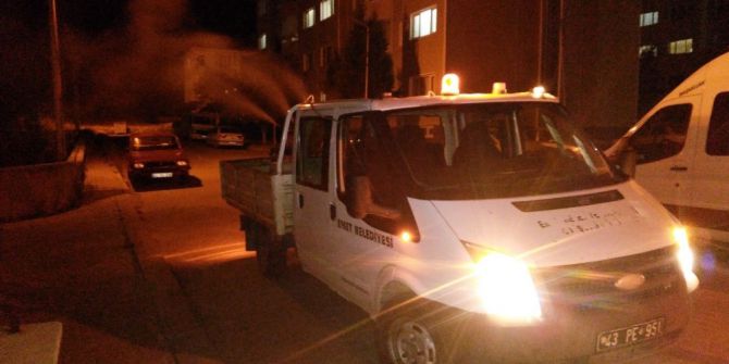 Emet Belediyesinden Sinek Ve Haşere Mücadele Çalışmaları