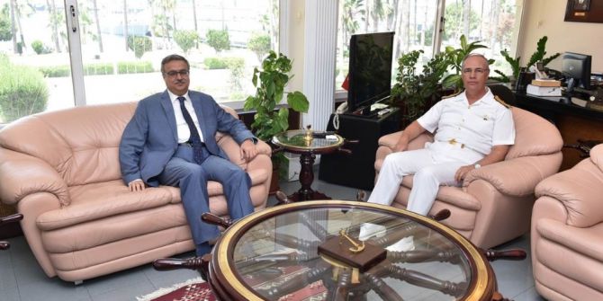 Vali Su, Garnizon Komutanını Ziyaret Etti