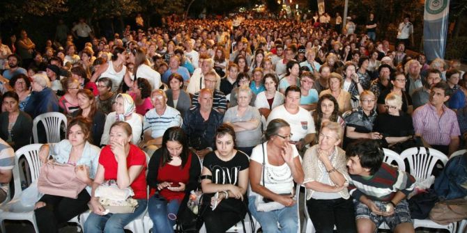 Sokak Sineması Başlıyor