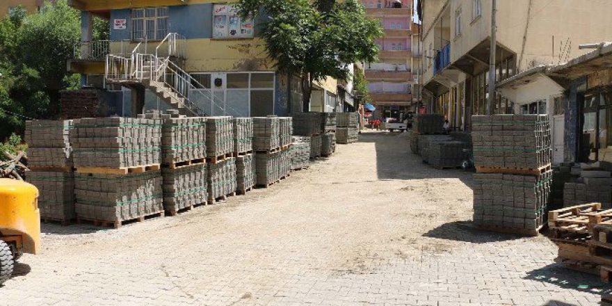 Bitlis’in Cadde Ve Sokakları Yeni Görünüme Kavuşuyor