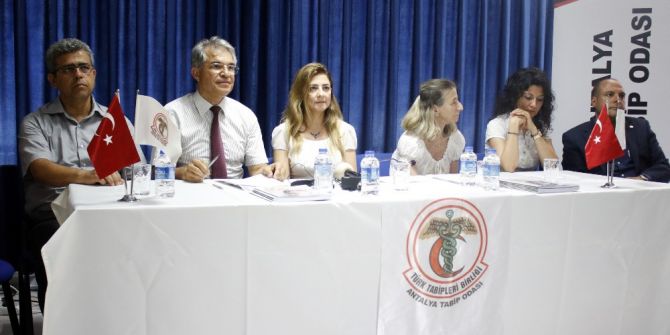 Antalya’da Doktor Şiddetine Tepki