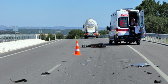 Kamyonetinin Brandasını Bağlarken Otomobil Çarptı: 1 Ölü