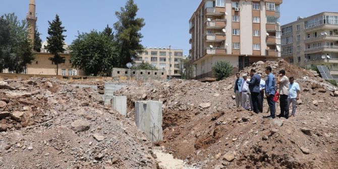 Şair Nabi’deki Semt Pazarı İnşaatı Sürüyor