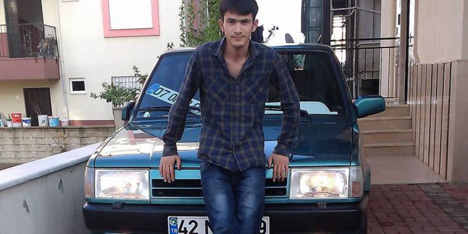 Denizde Boğulma Tehlikesi Geçirdi, Hastanede Hayatını Kaybetti