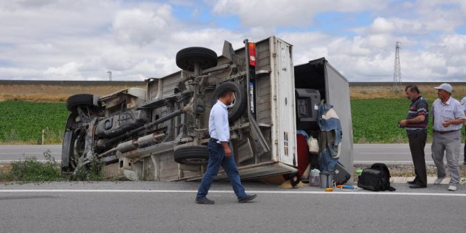 Yozgat’ta Kamyonet Devrildi: 1 Yaralı