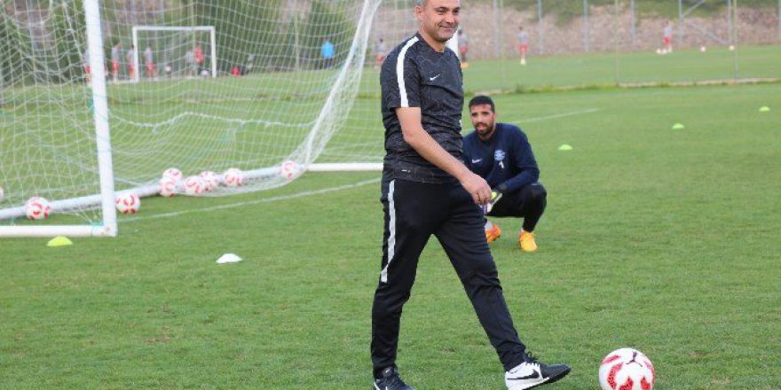 Adana Demirspor Toplanıyor