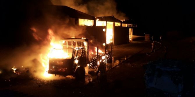 Koli Fabrikası Alev Alev Yandı