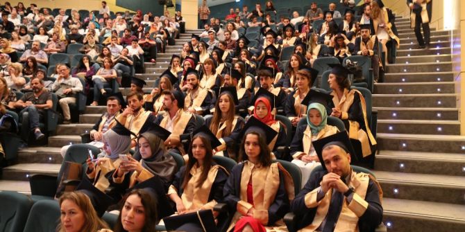 Stmf Mezunlarını Coşku İle Uğurladı