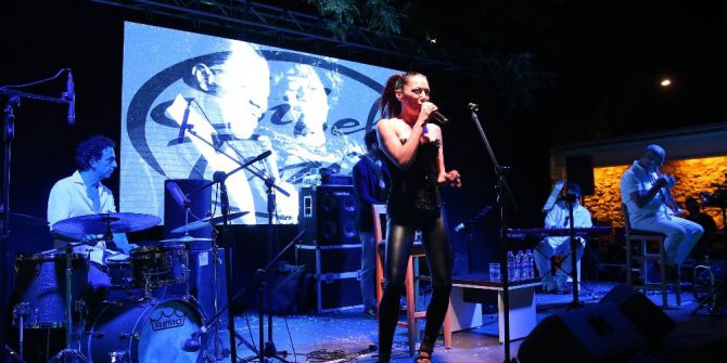 Sibel Tüzün Buca’yı Coşturdu