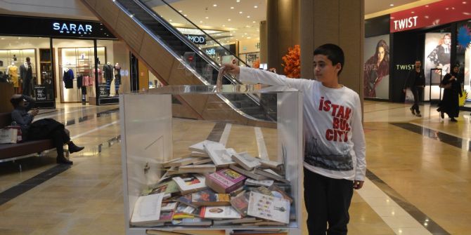 Dev Kitap Kumbarası Bağışçıları Bekliyor