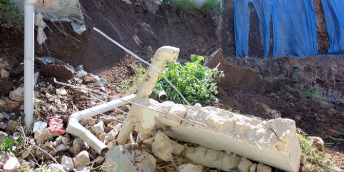 Kocaeli’de İstinat Duvarı Çöktü