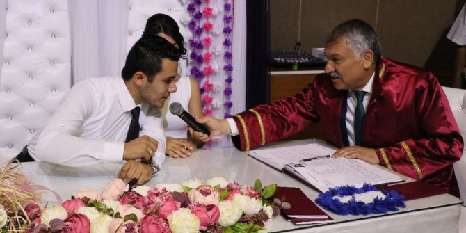 Çiftler Evlenmek İçin 07.07.2017’yi Seçti