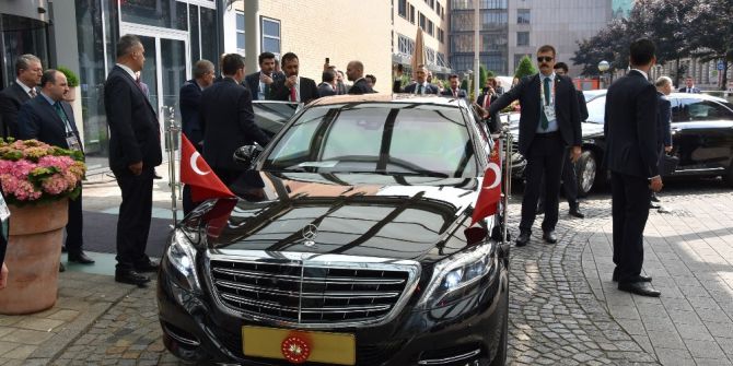 Cumhurbaşkanı Erdoğan’ın Konvoyu Güvenlik Gerekçesiyle Hamburg’da Bekletildi